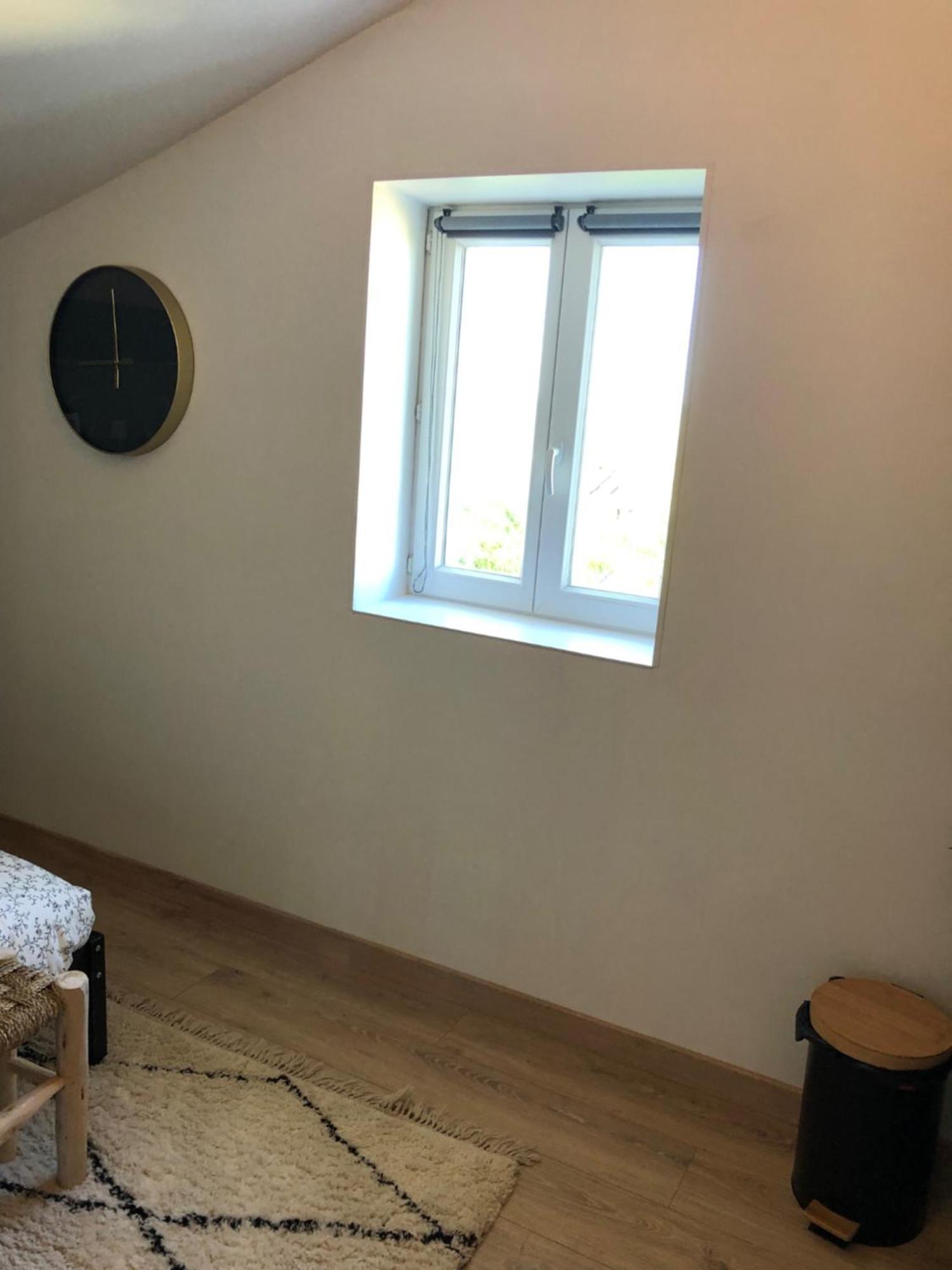 Au Dessus De Chez Nous Bed & Breakfast Doulezon Ngoại thất bức ảnh